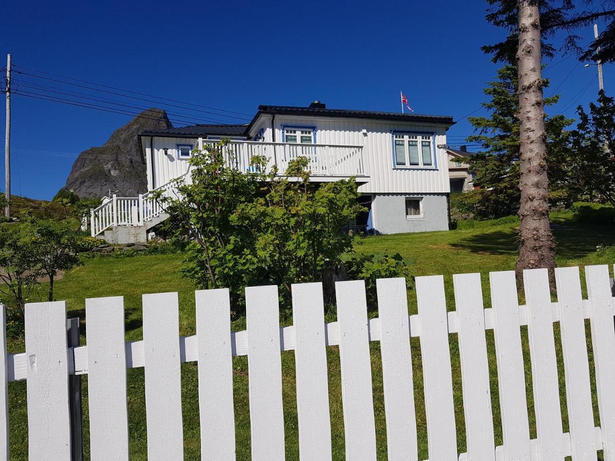 Knut Ellingsen Villa Рейне Екстериор снимка